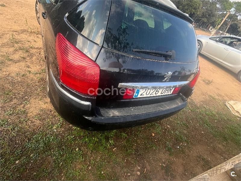 Usado Peugeot 407 110 CV (80 kW) 2005 Negro Berlina