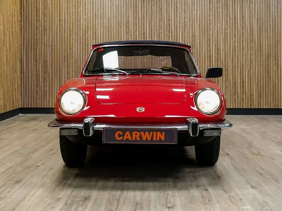 Usado Fiat 850 60 CV (44 kW) 1969 Rojo Descapotable