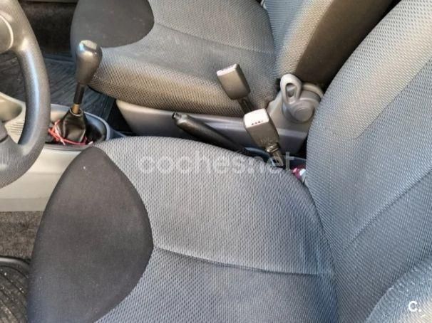 Negro Usado 2005 Toyota Aygo Utilitario | 2000 € (Super precio) - Imagen 1/4