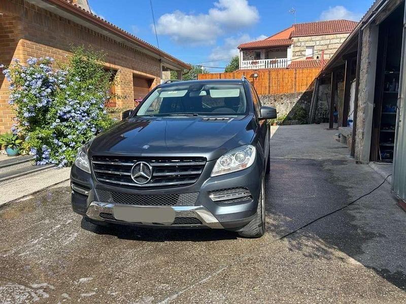 Usado Mercedes ML250 204 CV (150 kW) 2015 Gris SUV