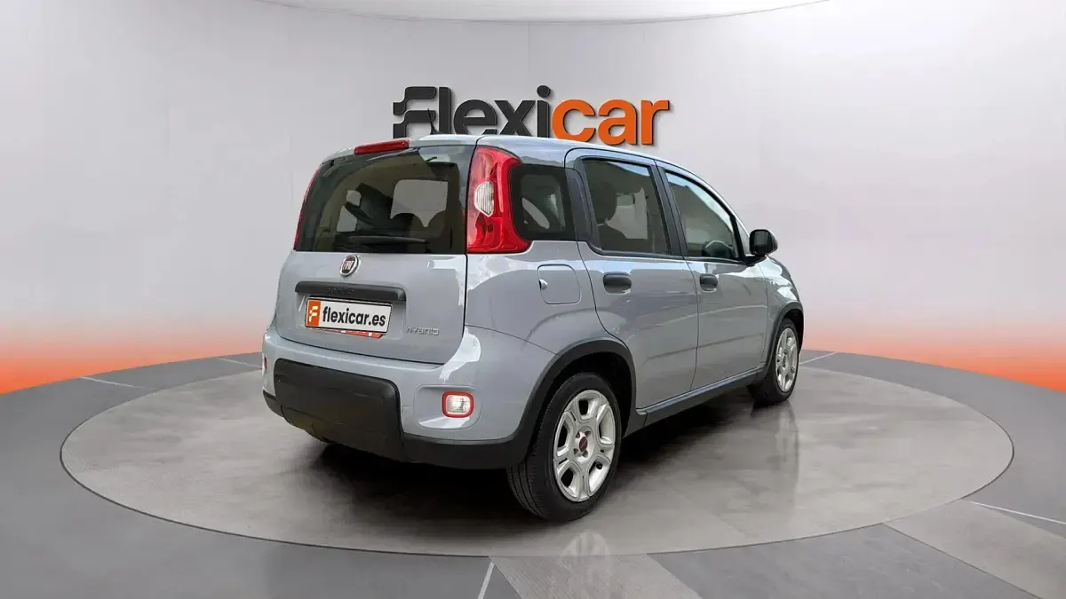 Usado Fiat Panda Cross Cross 71 CV (52 kW) 2023 Gris Utilitario