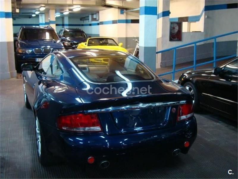 Usado Aston Martin Vanquish 457 CV (336 kW) 2004 Azul Coupe