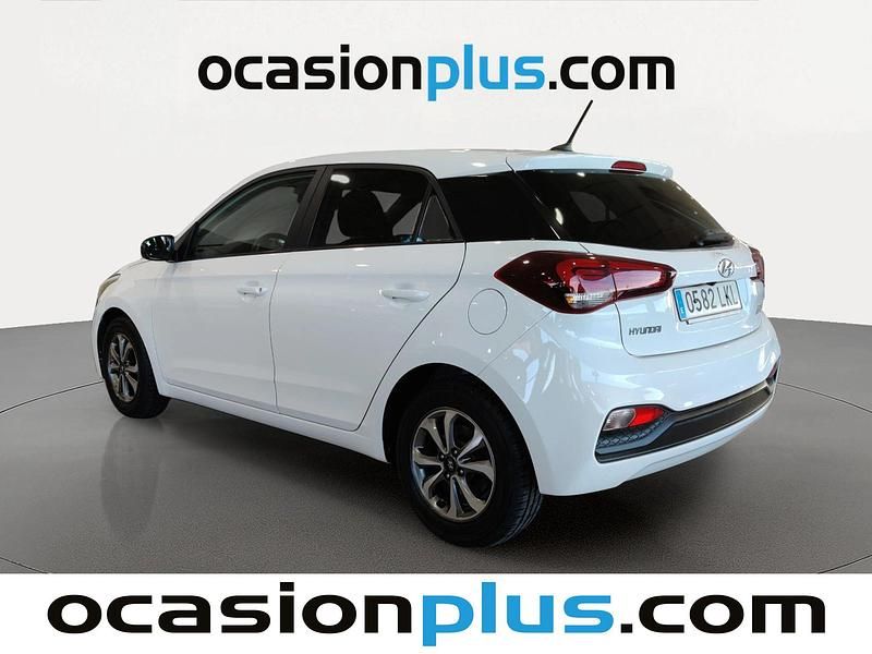 Usado Hyundai i20 84 CV (61 kW) 2020 Blanco Utilitario