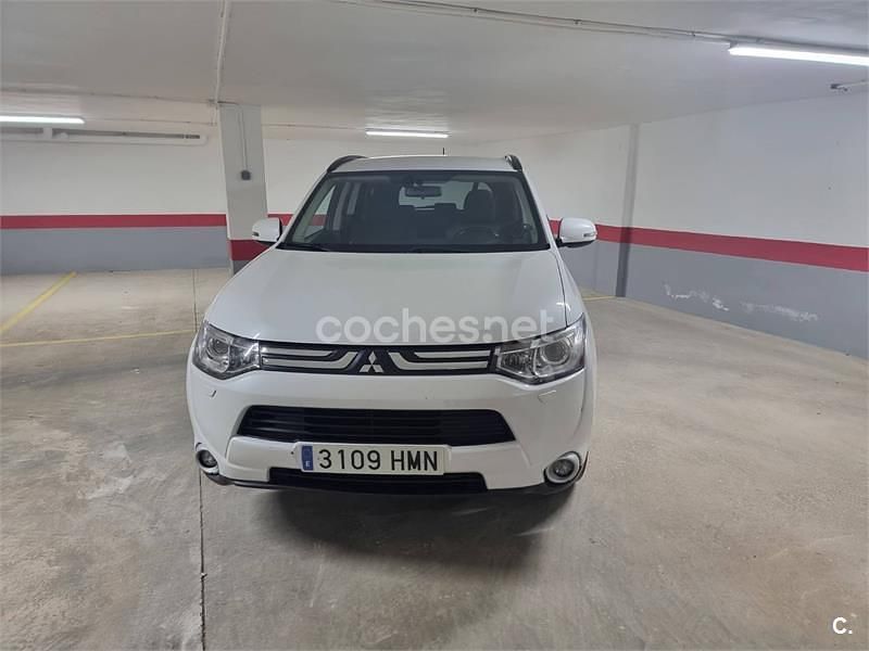 Usado Mitsubishi Outlander Motion 150 CV (110 kW) 2012 Blanco SUV