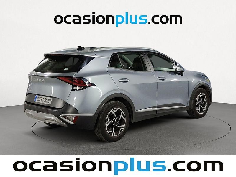 Usado Kia Sportage 136 CV (100 kW) 2023 Gris plata SUV