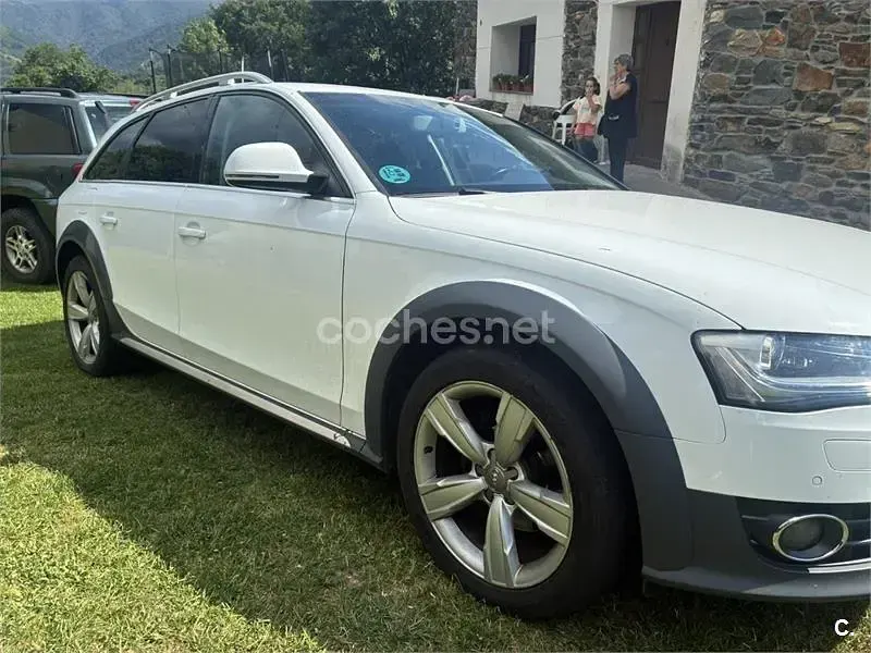 Usado Audi A4 Allroad 190 CV (139 kW) 2015 Blanco Familiar