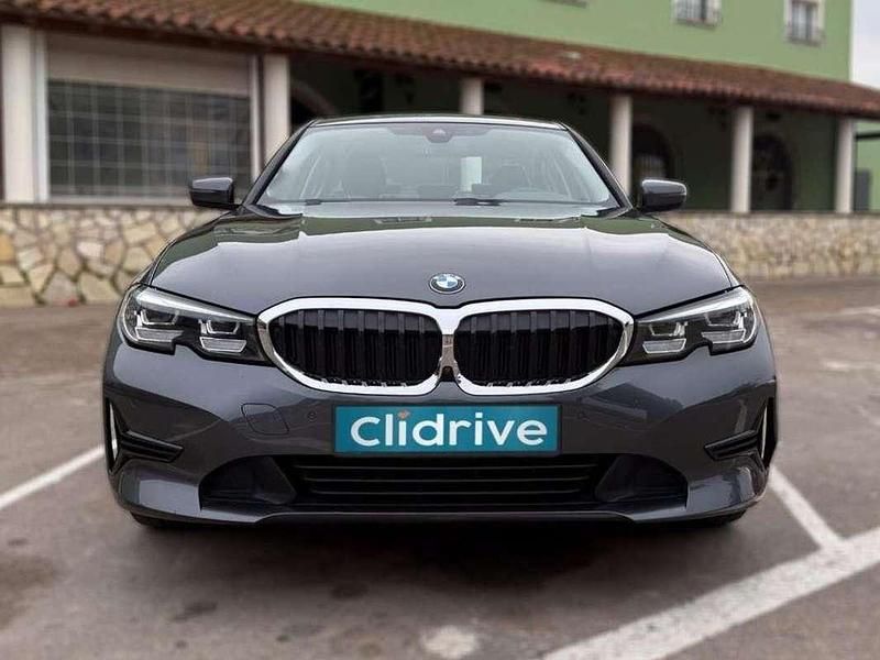 Usado BMW 320e 190 CV (139 kW) 2021 Gris Berlina