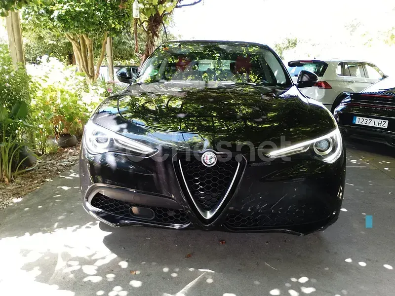 Usado Alfa Romeo Stelvio Super 200 CV (147 kW) 2018 Negro SUV