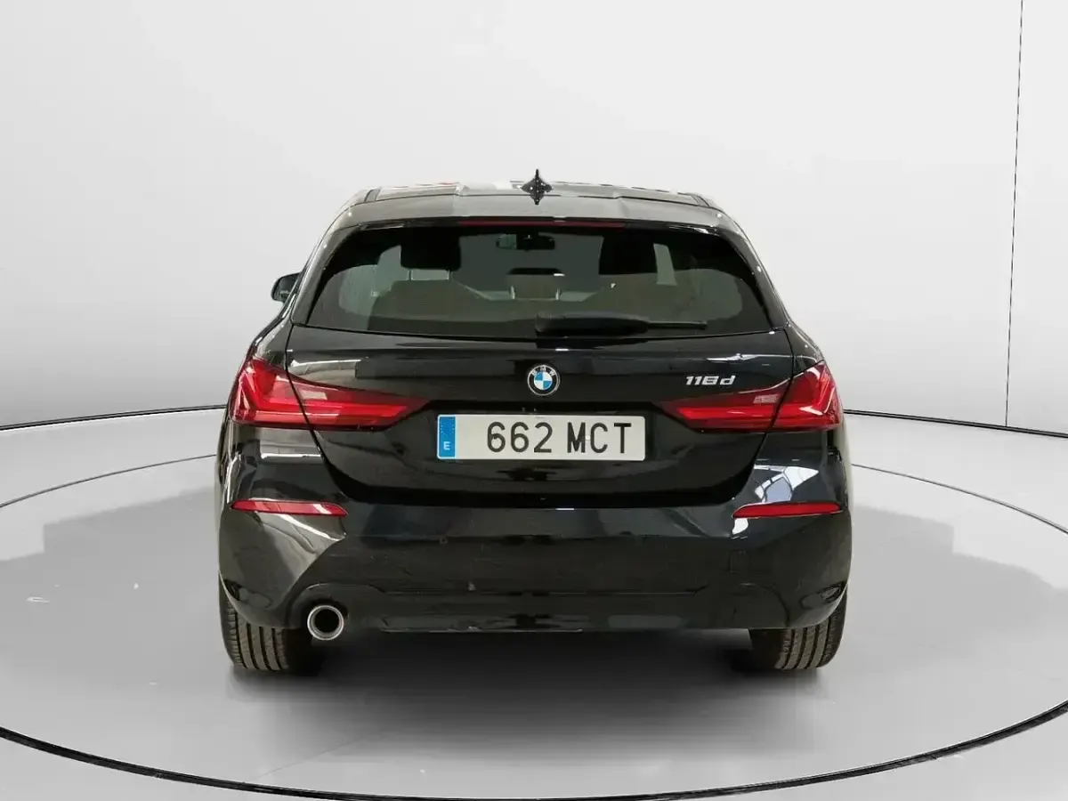 Usado BMW 116 Performance 116 CV (85 kW) 2022 Negro Utilitario