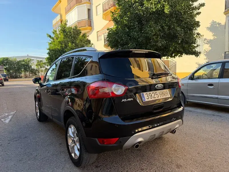 Usado Ford Kuga Trend 140 CV (102 kW) 2012 Negro SUV