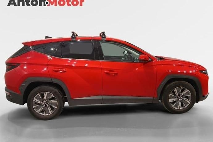 Usado Hyundai Tucson 150 CV (110 kW) 2024 Rojo SUV