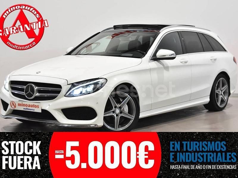 Usado Mercedes C220 AMG line 170 CV (125 kW) 2014 Blanco Familiar
