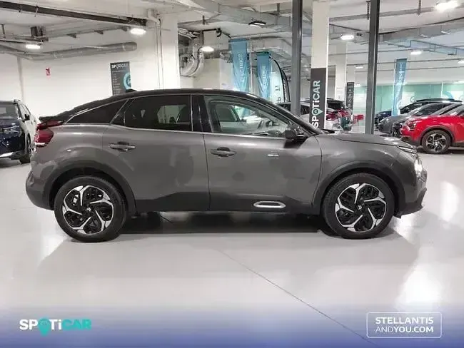 Usado Citroën C4 131 CV (96 kW) 2024 Gris SUV