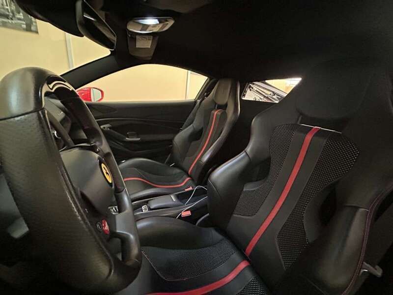 Usado Ferrari F8 721 CV (530 kW) 2022 Rojo Coupe