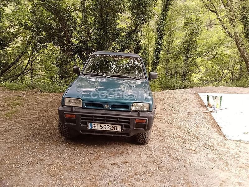 Usado Nissan Terrano 100 CV (73 kW) 1994 Verde SUV