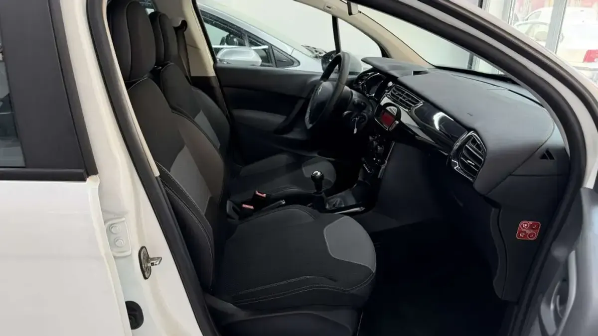Usado Citroën C3 Tonic 82 CV (60 kW) 2014 Blanco Utilitario
