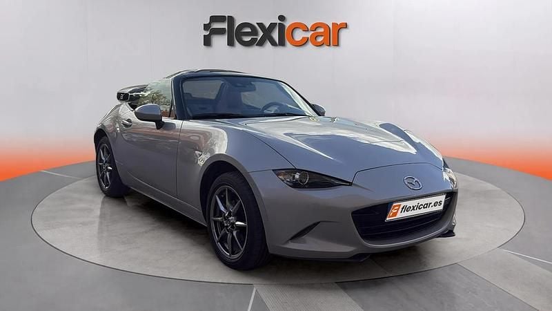 Usado Mazda MX5 Prime-Line 132 CV (97 kW) 2024 Gris Descapotable