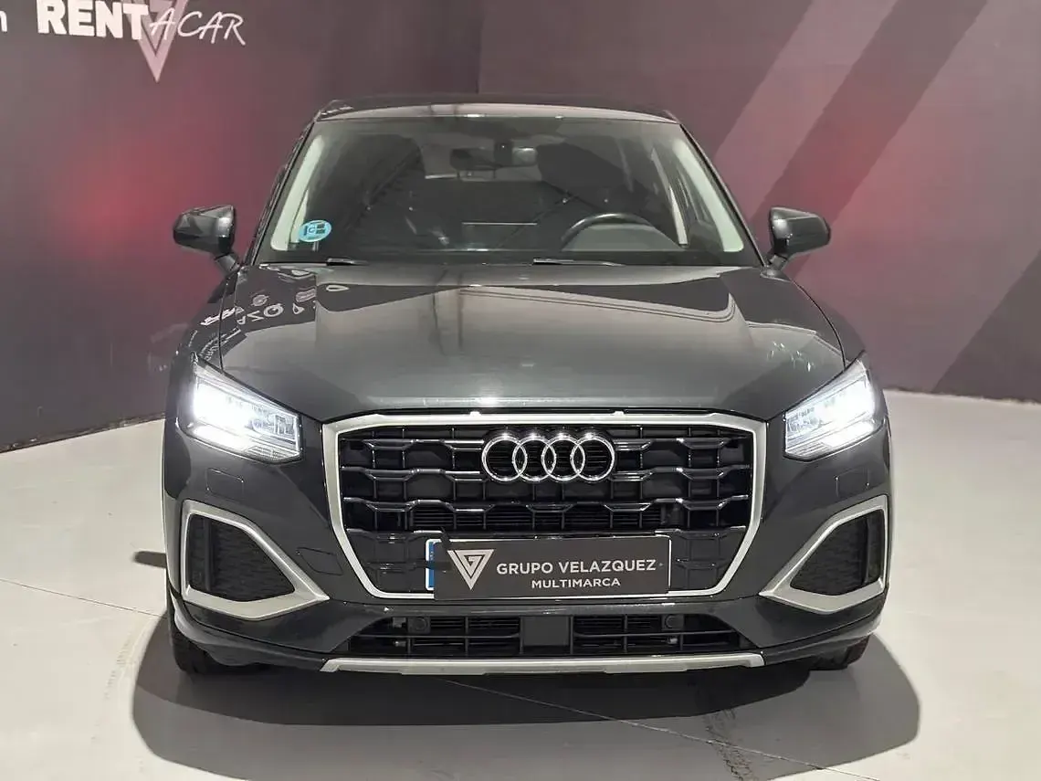 Usado Audi Q2 Advanced 116 CV (85 kW) 2023 Gris SUV