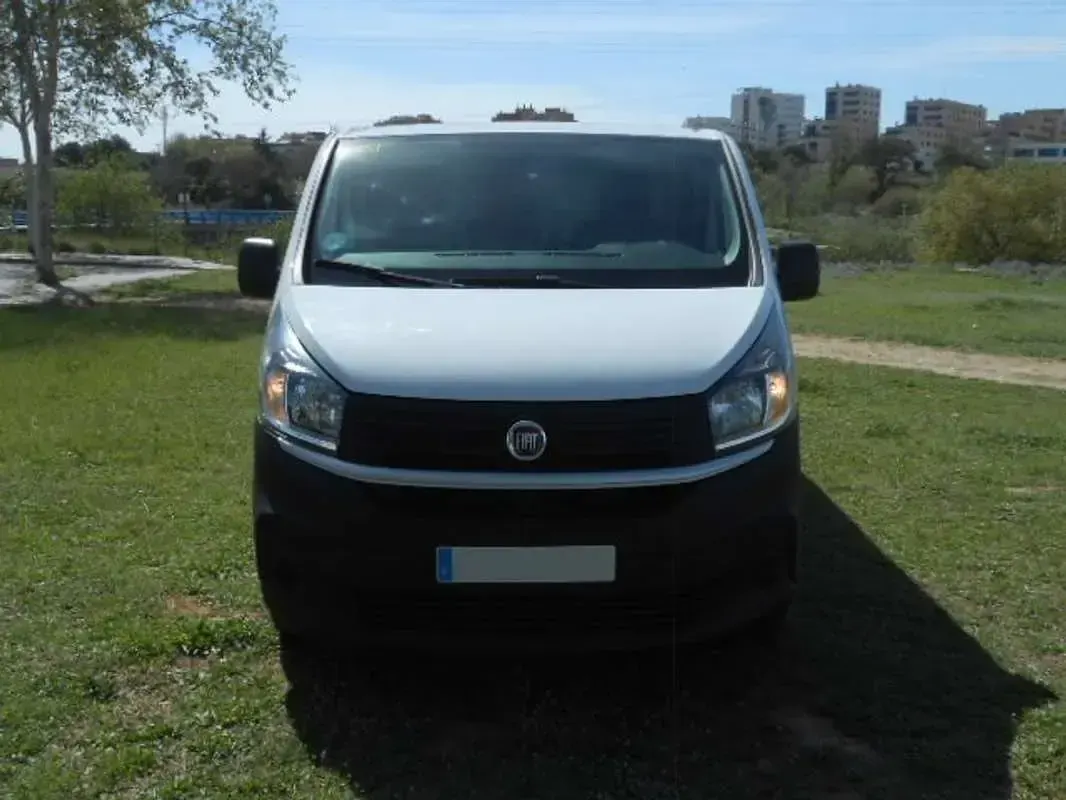 Usado Fiat Talento 125 CV (91 kW) 2018 Blanco Monovolumen