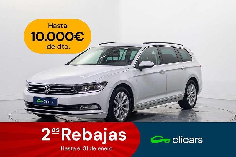 Blanco Usado 2019 VW Passat R-line Familiar | 15.690 € (Super precio) - Imagen 1/4