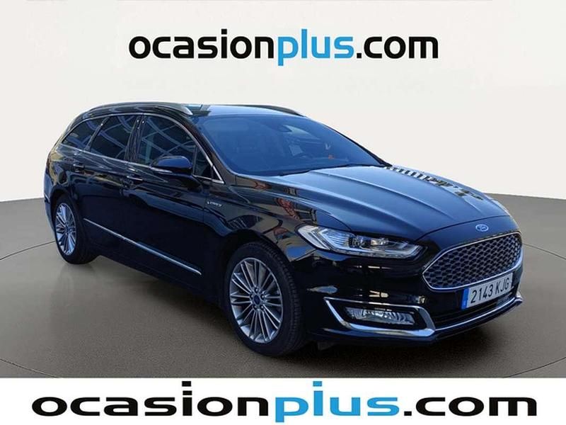 Usado Ford Mondeo Vignale 241 CV (177 kW) 2018 Negro Familiar