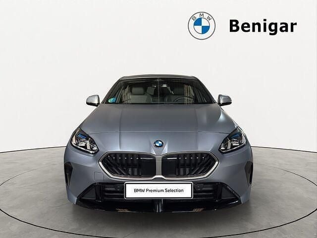 Usado BMW 120 Comfort Edition 190 CV (139 kW) 2024 Gris Utilitario