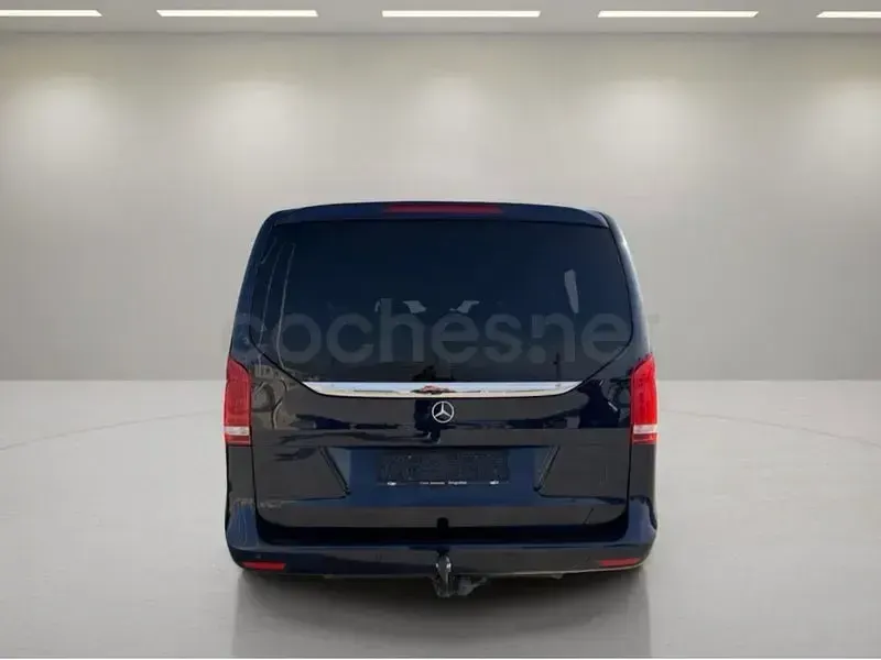 Usado Mercedes V220 Avantgarde 163 CV (119 kW) 2019 Azul Monovolumen