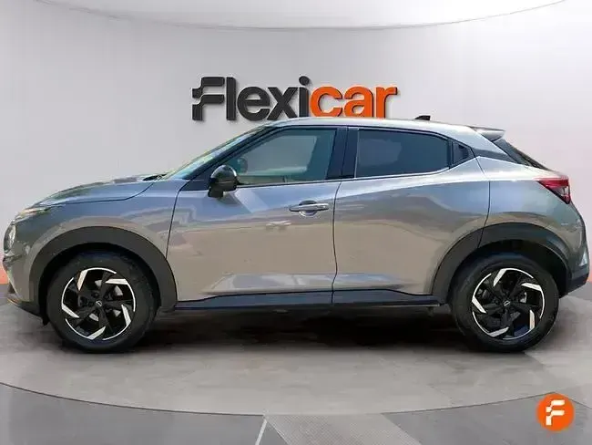 Usado Nissan Juke N-Connecta 114 CV (83 kW) 2024 Gris / plata SUV