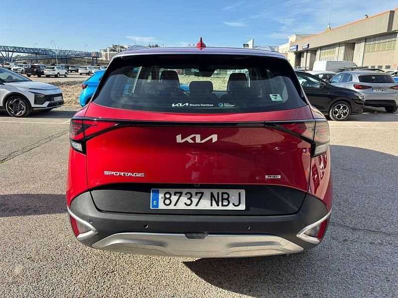 Usado Kia Sportage 252 CV (185 kW) 2025 Rojo SUV