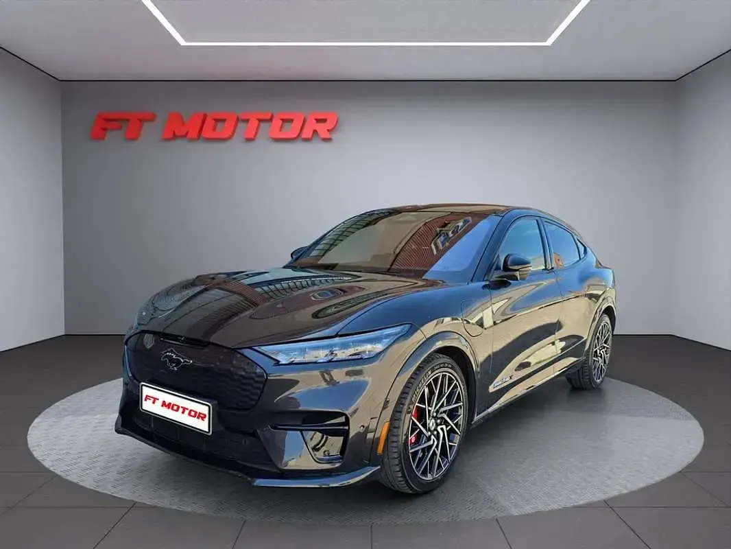 Usado Ford Mustang Mach-E GT 358 kW (487 CV) 2022 Gris SUV