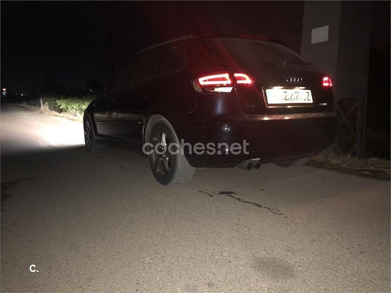 Negro Usado 2007 Audi A3 Sportback Ambiente Berlina | 6900 € (Precio justo) - Imagen 1/4