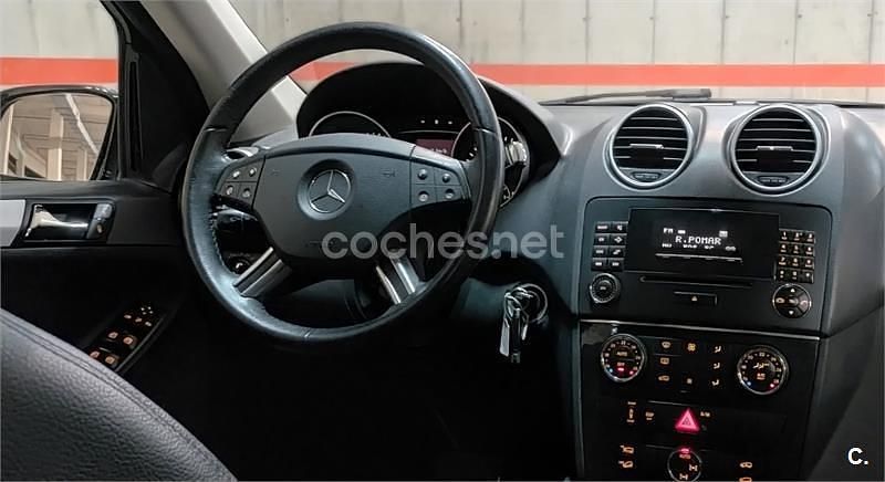 Usado Mercedes ML280 190 CV (139 kW) 2007 Negro SUV