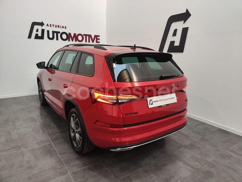 Usado Skoda Kodiaq SportLine 190 CV (139 kW) 2023 Rojo SUV