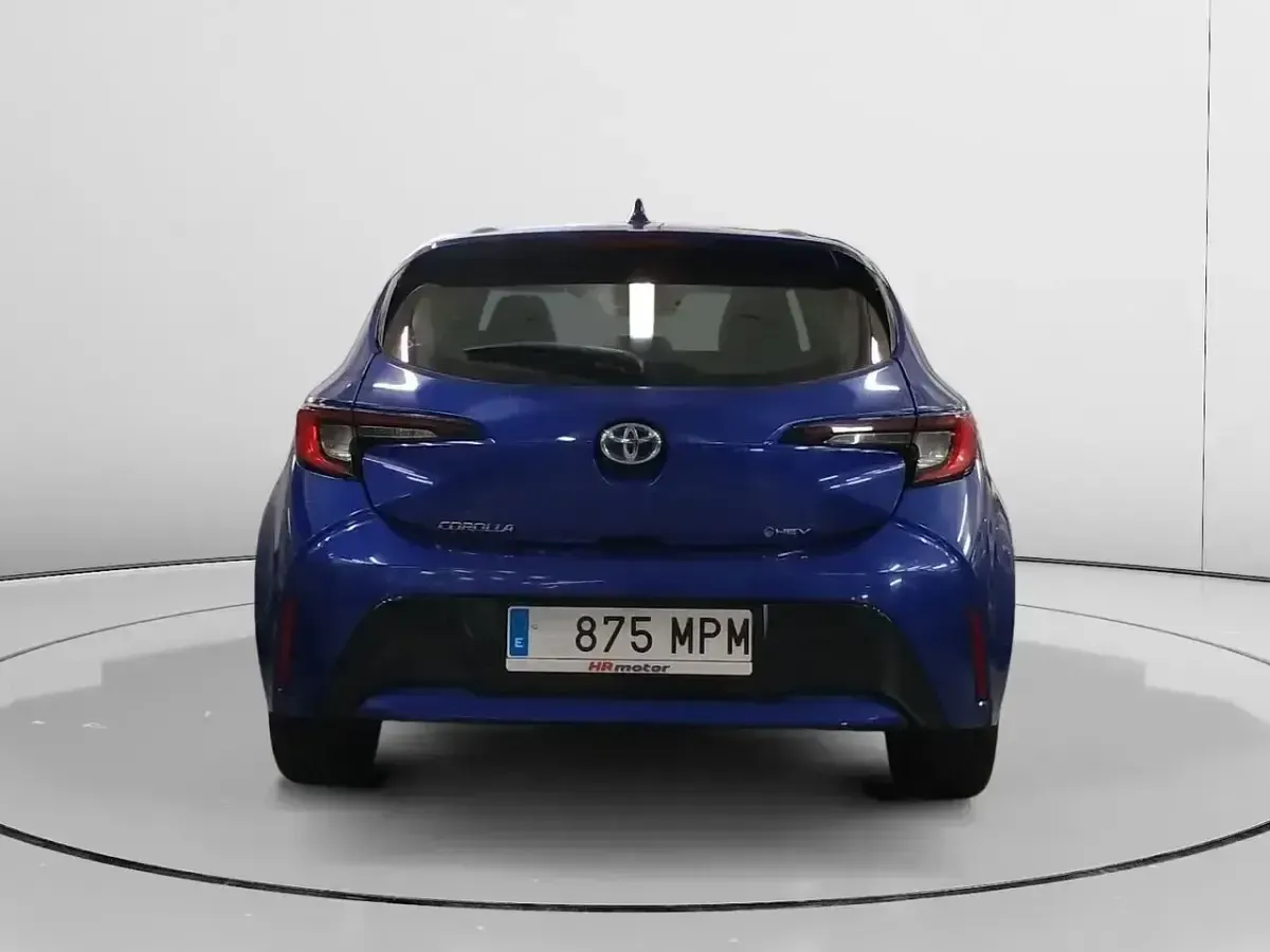 Usado Toyota Corolla Active 140 CV (102 kW) 2024 Azul Berlina