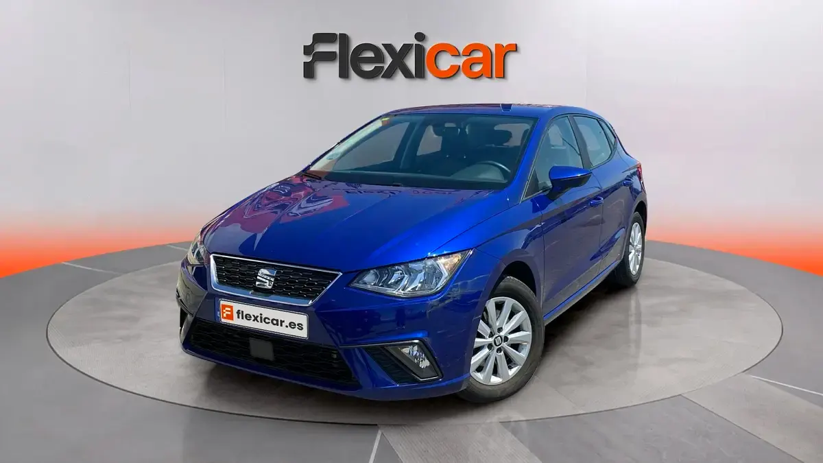 Usado Seat Ibiza Style 116 CV (85 kW) 2018 Azul Utilitario
