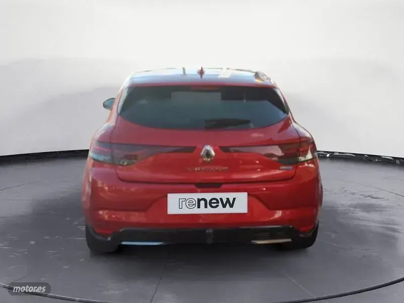 Usado Renault Mégane IV Zen 160 CV (117 kW) 2021 Rojo Berlina