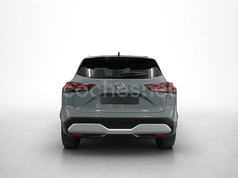 Usado Nissan Qashqai Tekna 158 CV (116 kW) 2022 Gris / plata SUV