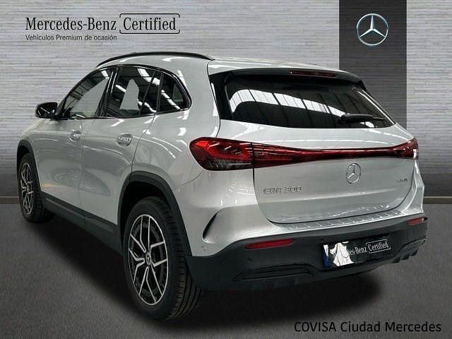 Usado Mercedes EQA300 167 kW (228 CV) 2023 Plata iridio SUV