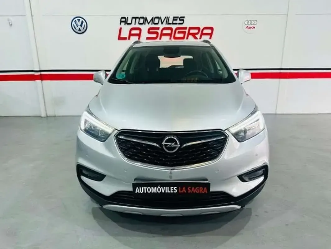 Käytetty Opel Mokka X Selective 140 HP (102 kW) 2017 Hopea Katumaasturi