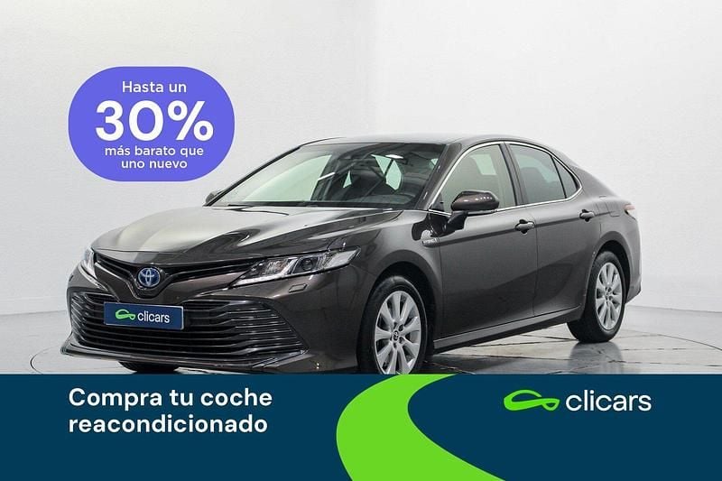 Gris Usado 2020 Toyota Camry Business Edition Berlina | 20.990 € (Super precio) - Imagen 1/4