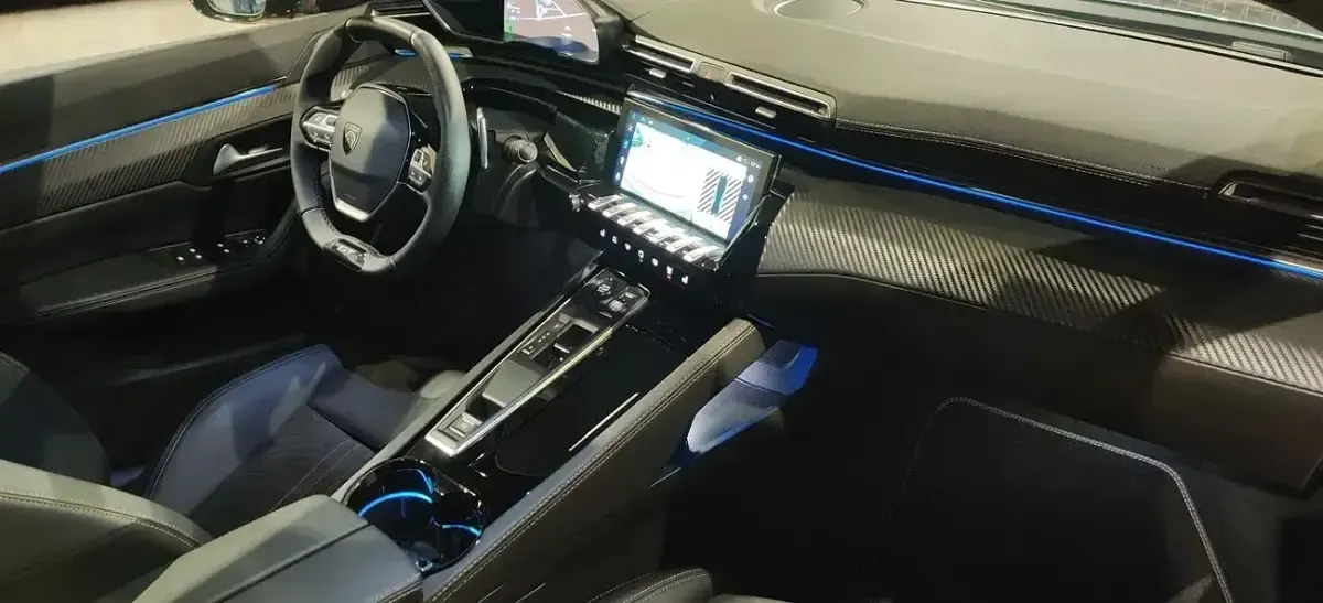 Usado Peugeot 508 GT 130 CV (95 kW) 2024 Azul