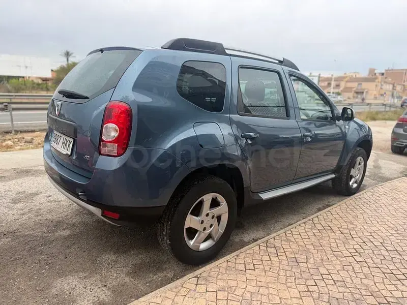 Usado Dacia Duster Lauréate 107 CV (78 kW) 2012 Azul SUV