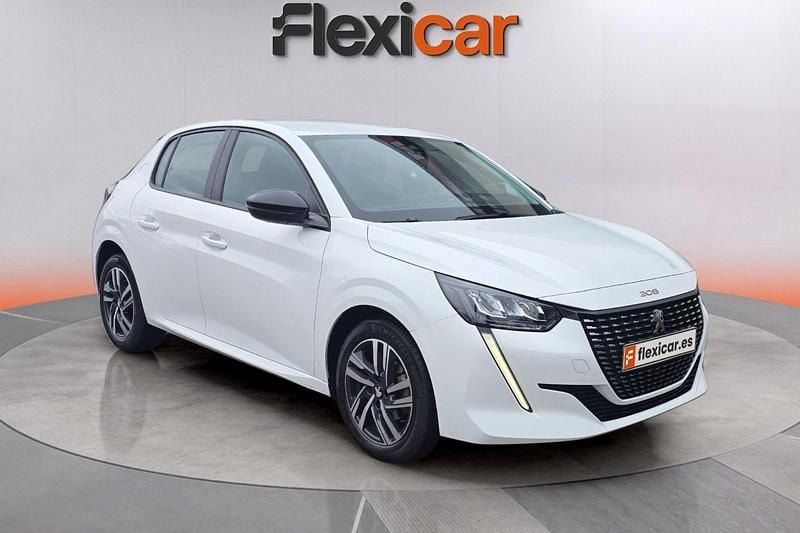 Blanco Usado 2023 Peugeot 208 Active Utilitario | 10.490 € (Super precio) - Imagen 1/4
