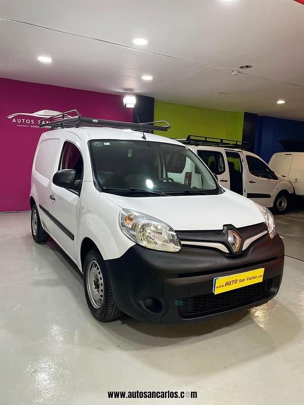 Usado Renault Kangoo 80 CV (58 kW) 2020 Blanco Monovolumen