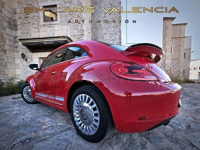 Usado VW Beetle Design 105 CV (77 kW) 2014 Rojo Utilitario