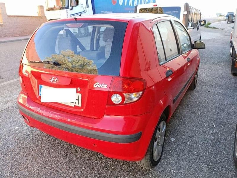 Usado Hyundai Getz 63 CV (46 kW) 2005 Azul Utilitario