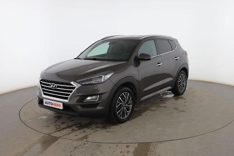 Usado Hyundai Tucson 132 CV (97 kW) 2019 Gris SUV