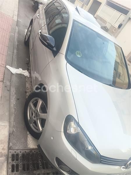 Usado VW Golf VI Sport 140 CV (102 kW) 2010 Gris / plata Utilitario