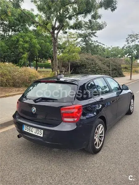 Usado BMW 114 102 CV (75 kW) 2015 Negro Utilitario