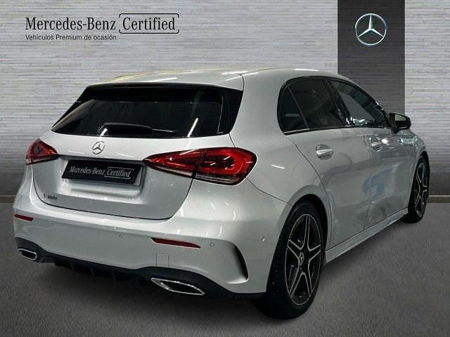 Usado Mercedes A180 136 CV (100 kW) 2020 Plata iridio